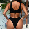 Nora bikini sexy femme